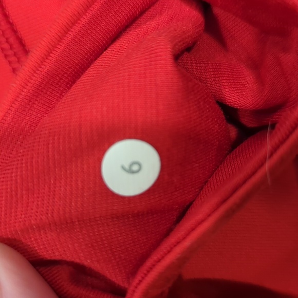 Lululemon Wunder Under Crop Currant like new - Picture 8 of 11